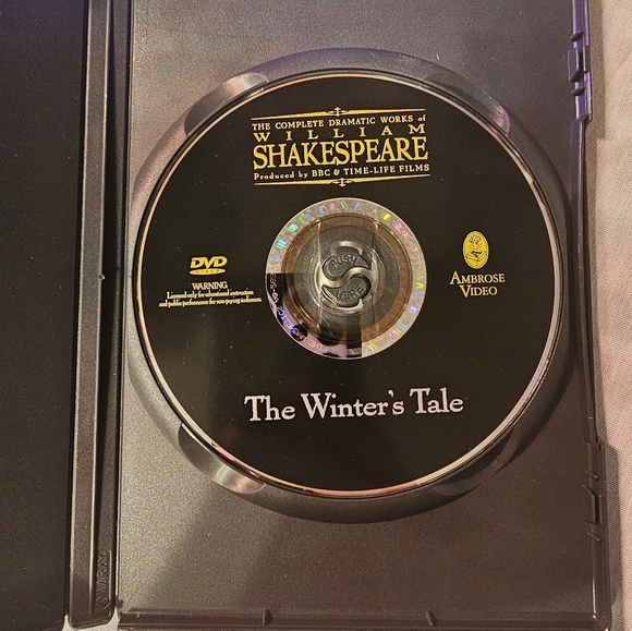 The complete dramatic works of William Shakespeare 4 movie dvd set - Picture 5 of 6